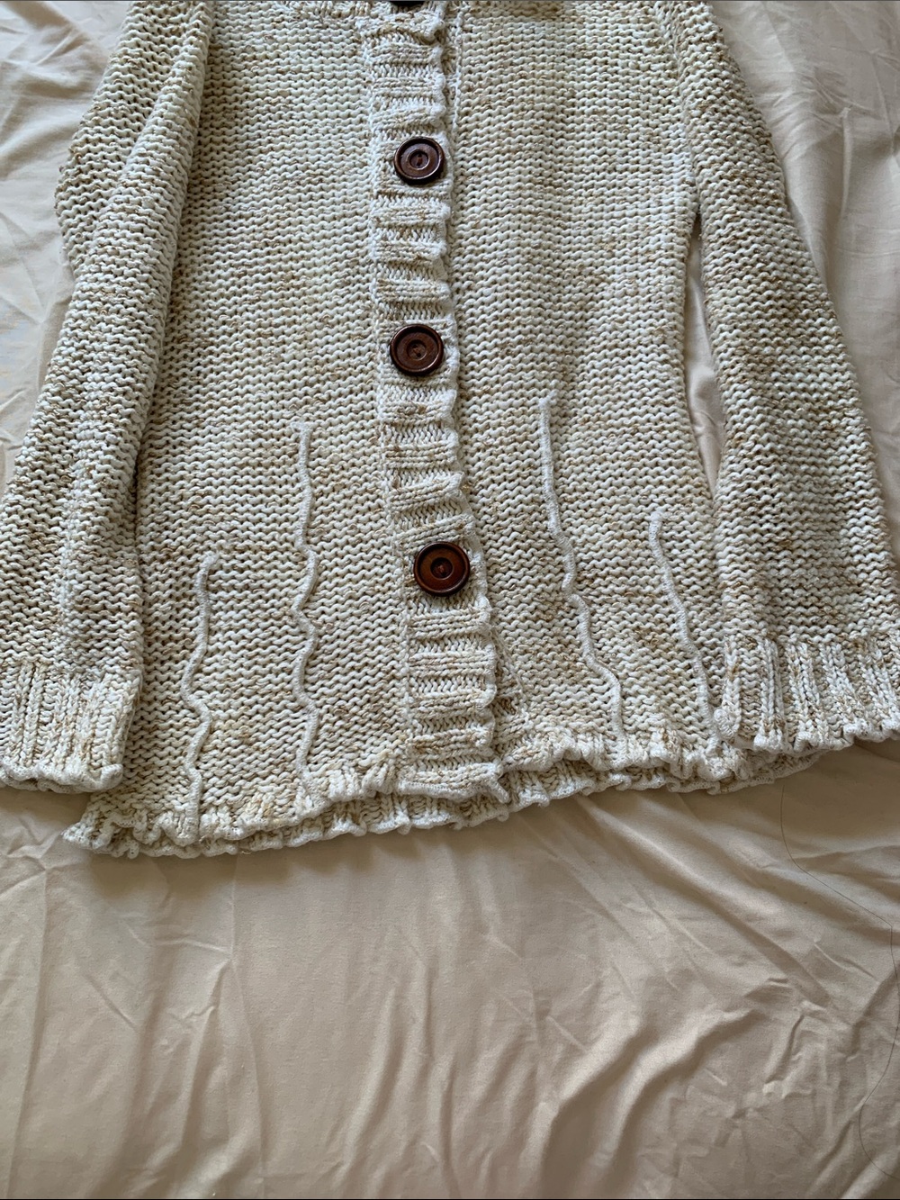 BCBGMaxAzria Cream Chunky Knit Button-Front Cardigan - Picture 4 of 5